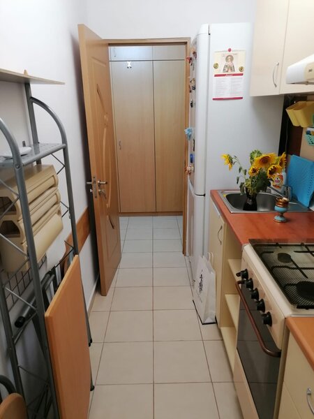 Drumul Taberei, Ghencea, garsoniera moderna cu centrala proprie.